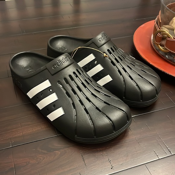 Adidas Adilette Clog Sandals Shoes new black white superstar GZ5886 Mens Sizes - Picture 2 of 11